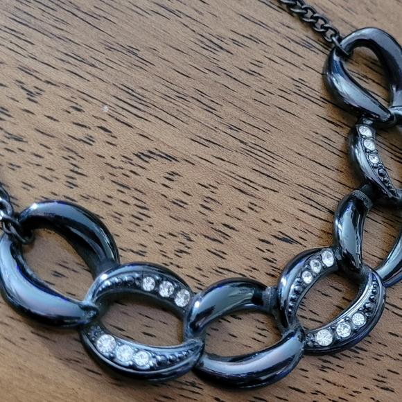 Heavy Link Necklace - Picture 2 of 5